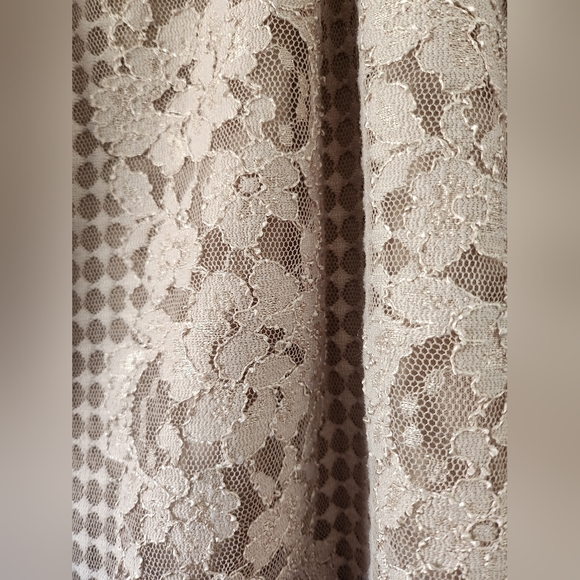 Cream Blouse Size XL - Picture 5 of 7